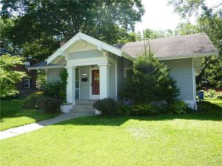 1621 Gilbert Rd, Toledo, OH 43614-4008