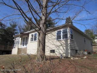207 White St, Palmerton, PA 18071-9787