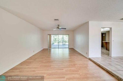 1910 116th Ter, Hollywood, FL 33026-2025