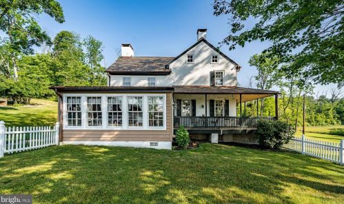 2564 Skippack Pike, Lansdale PA exterior