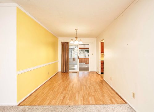 204 Green Tree Ln, Bellefontaine OH  43311-2734 exterior