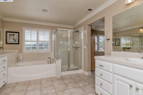 148 Shadowhill Cir, San Ramon CA  94583-5371 exterior