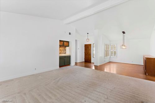 2021 Sonora Ct, Vista CA  92081-8946 exterior