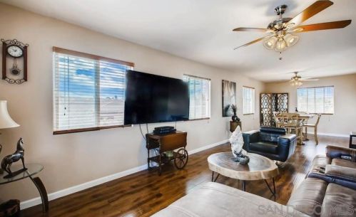 3895 Newton Ave, San Diego CA  92113-3226 exterior