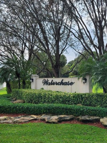 9145 Chrysanthemum Dr, Boynton Beach, FL 33472-1236