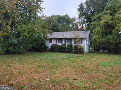 4 Salevan Pl, Slaughter Beach, DE 19963-1333
