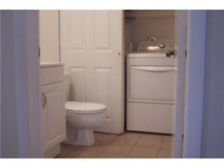 2559 Garden Ct, Hollywood FL  33026-3659 exterior