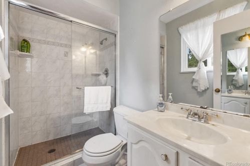 2338 Lima St, Denver CO 80014-1764 exterior