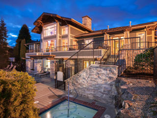 23940 40th Dr, Bothell WA  98021-7722 exterior