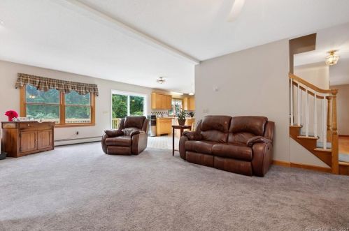 54 Jacobson Farm Rd, East Hampton CT  06424-1659 exterior