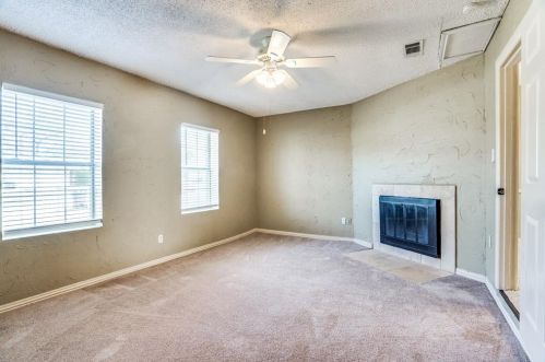 1304 Meadowcrest Dr, Plano TX  75075-8756 exterior