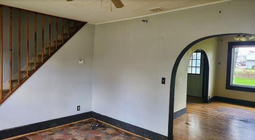 48 2nd St, Poskin, WI 54812-1114