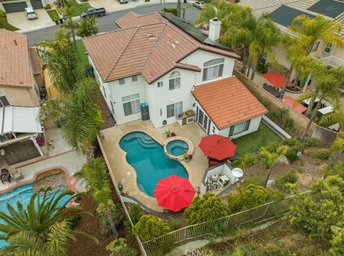 30411 Star Canyon Pl, Santa Clarita CA  91384-4712 exterior