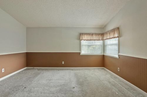 6 Whispering Way, Lodi CA  95242-9563 exterior