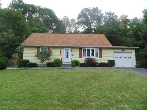 20 Dover Pl, Clifton Park Center, NY 12065-6108