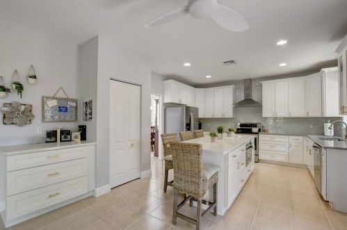 5545 American Cir, Delray Beach, FL 33484-8503