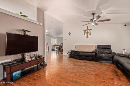 806 367 Ave, Tonopah AZ  exterior