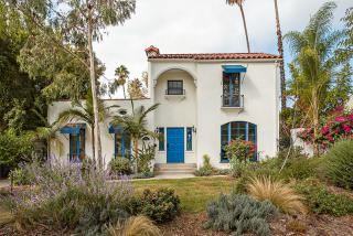 1329 Campbell St, Glendale, CA 91207-1446