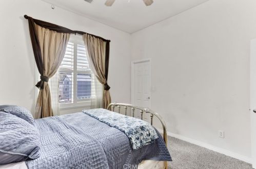 6608 Montagna Dr, Bakersfield CA  93306-7658 exterior