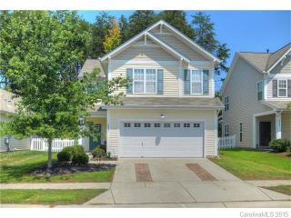 9535 Long Hill Dr, Charlotte, NC 28214-1086