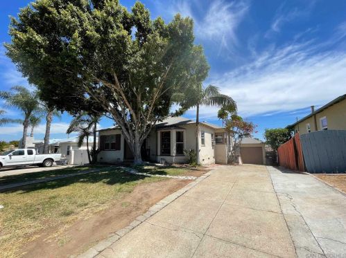 6025 Carol St, San Diego, CA 92115-5427
