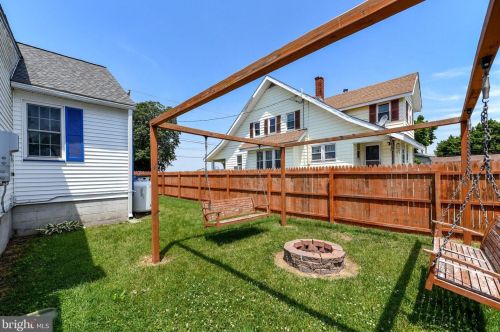 709 Walnut St, Slaughter Beach DE  19963-1233 exterior