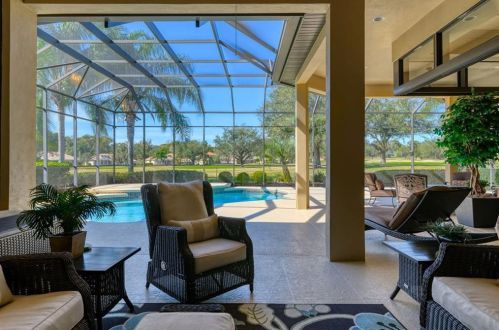 12713 Grand Traverse Dr, Dade City FL 33525-8230 exterior