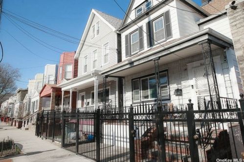 86-41 79th St, Jamaica, NY 11421-1102