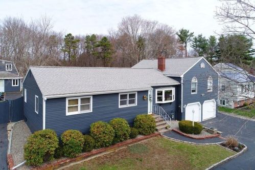 68 Chapman Rd, Stoughton, MA 02072-1145