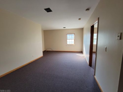 1720 2nd St, Scotch Plains NJ  07076-1608 exterior