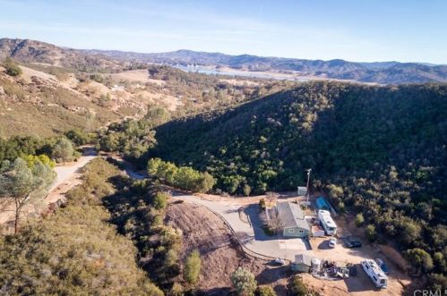 6010 Nacimiento Shores Rd, Lake Nacimiento CA  93426-6941 exterior