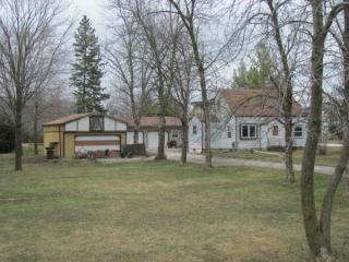 3140 Puetz Rd, Hales Corners, WI 53132-8440