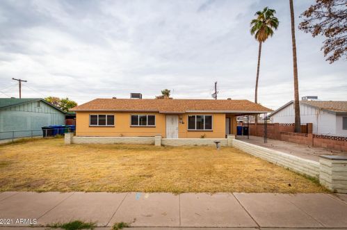 1735 Alcott St, Mesa, AZ 85201-6107