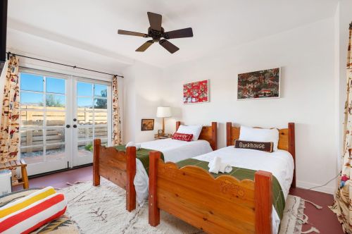 67658 Club House Dr, Desert Hot Springs CA  92241-7425 exterior