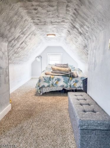 18 Barber Ave, West Deptford NJ  08096-2414 exterior