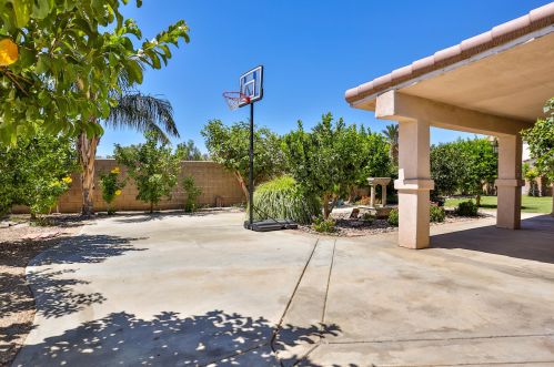 80889 Avery Dr, Indio CA  92201-8468 exterior