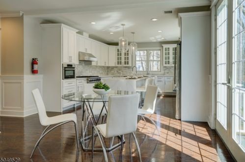 823 River Rd, Chatham Township NJ  07928-1026 exterior