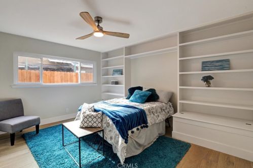 8141 Indianapolis Ave, Huntington Beach CA 92646-5010 exterior