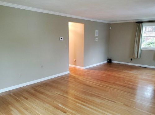 19 Ducarl Dr, Lincoln RI  02865-1320 exterior