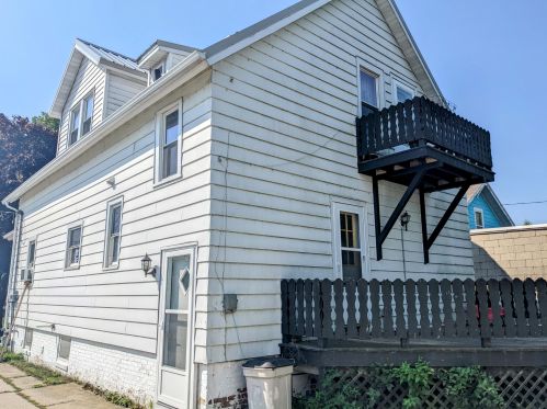1110 24th St, Two Rivers WI  54241-2415 exterior
