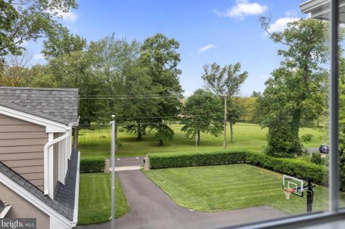 500 Court St, Gardenville PA  18901-4422 exterior