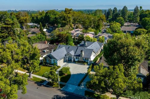 5461 Las Lomas St, Long Beach CA  90815-4138 exterior
