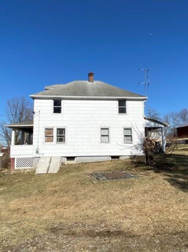 50 Pulaski Hwy, Pine Island, NY 10969-1323