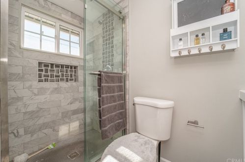 230 Devanah St, Covina CA  91722-1622 exterior