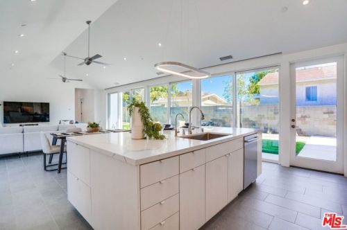 409 Grand Ave, San Gabriel CA  91776-2816 exterior