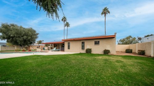 6001 Friess Dr, Scottsdale AZ  85254-3117 exterior