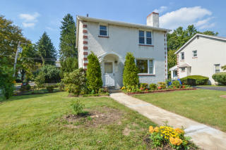 104 Rices Mill Rd, Ardsley, PA 19038-4514