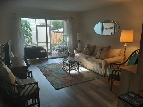 143 7th Ave, Delray Beach FL  33483-5244 exterior