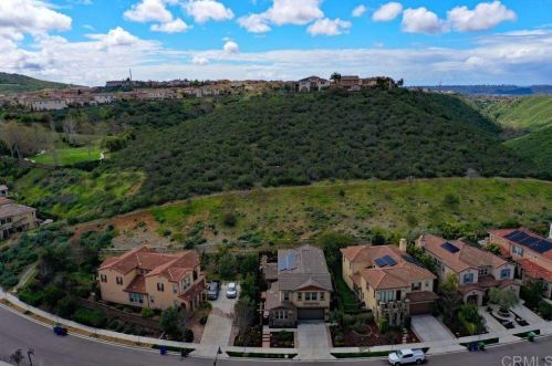 7031 Sitio Corazon, Carlsbad CA  92009-2038 exterior