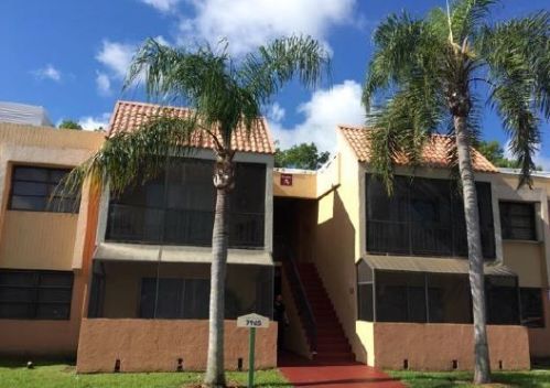 7965 104th St, Miami, FL 33156-3631